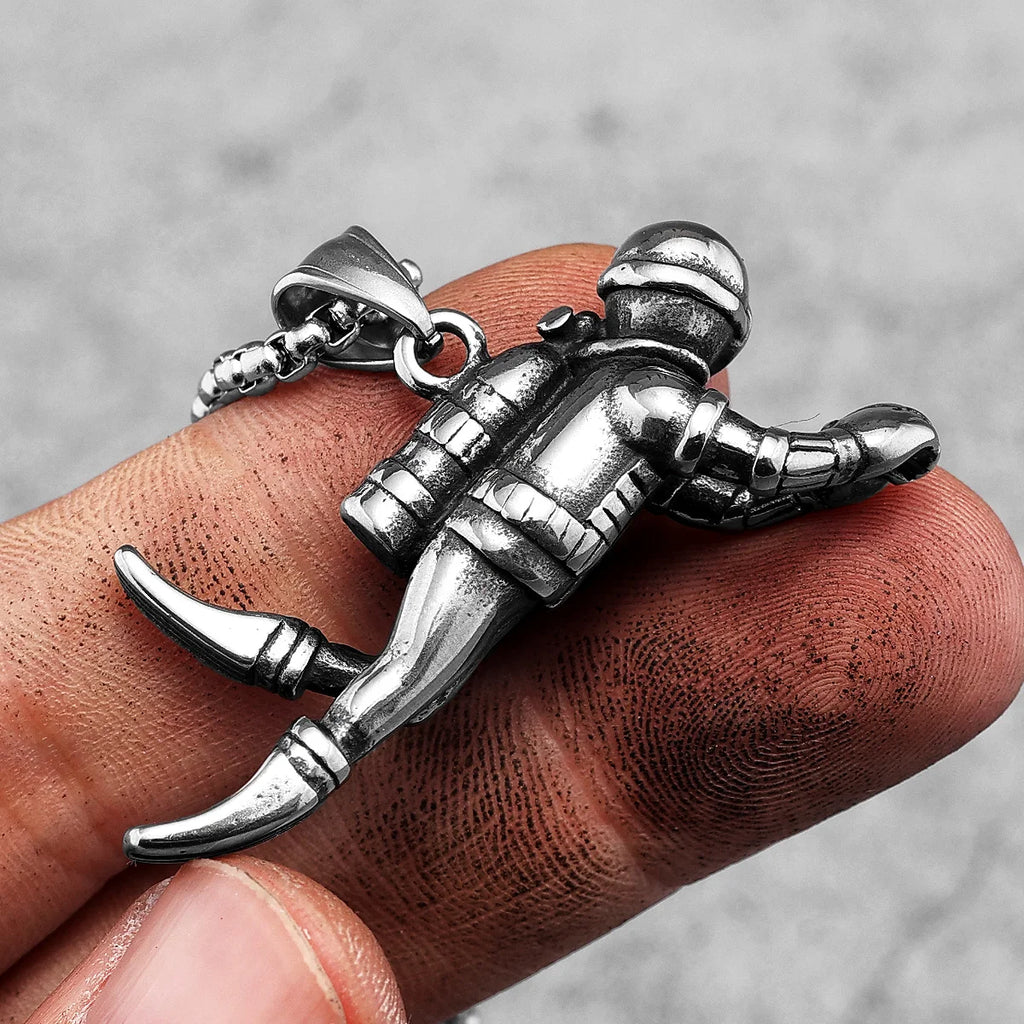 Deep Sea Diver Stainless Steel Men Women Necklaces Pendants Chain Unique Punk Trendy Fashion Jewelry Creativity Gift Wholesale